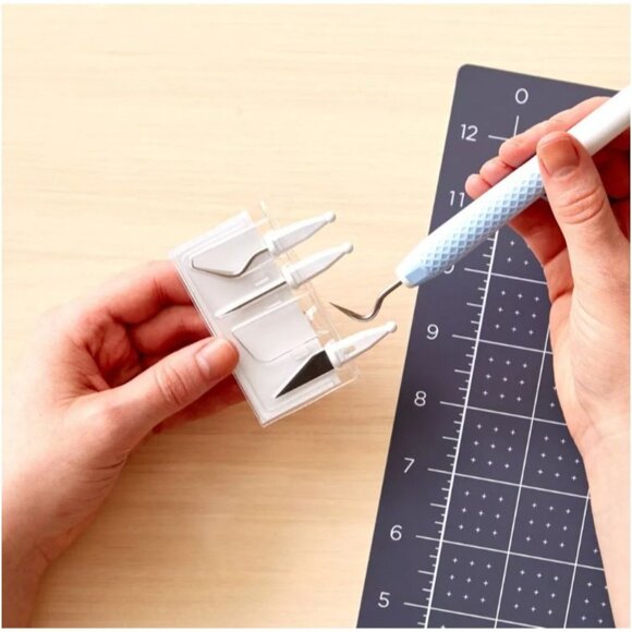 Cricut True Control Weeding Kit - Picture 9 of 11